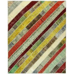 7486- CLEARANCE Carpets -Old handmade carpets are collected from different cities, towns andvillages in Turkey.